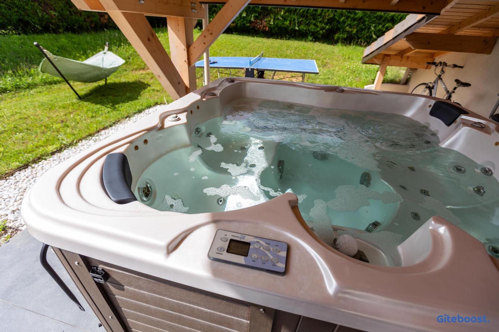Le Val Des Sens Hotel Chatte Екстериор снимка