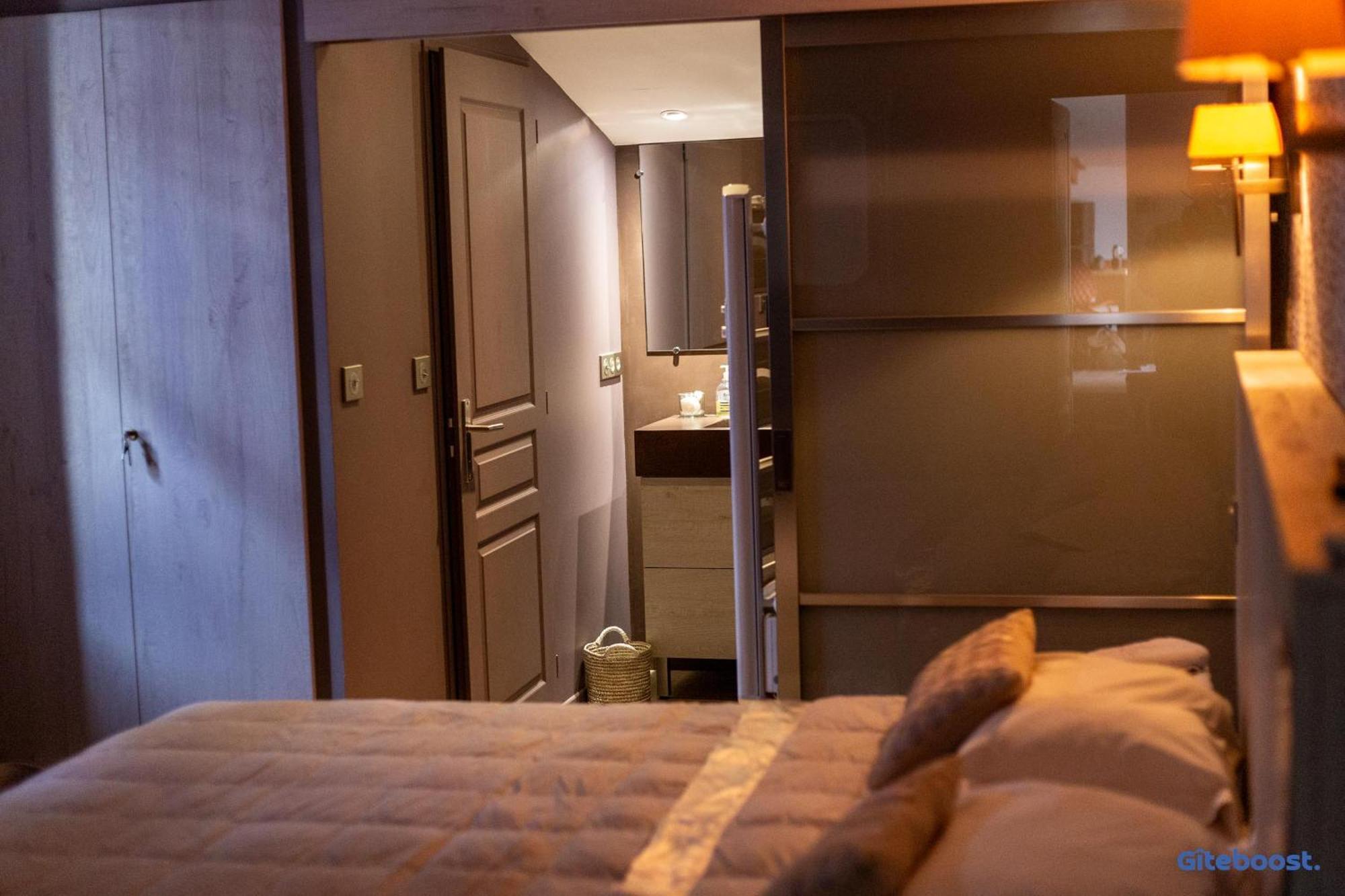 Le Val Des Sens Hotel Chatte Екстериор снимка