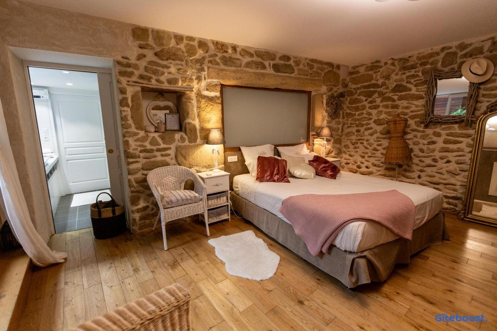 Le Val Des Sens Hotel Chatte Екстериор снимка