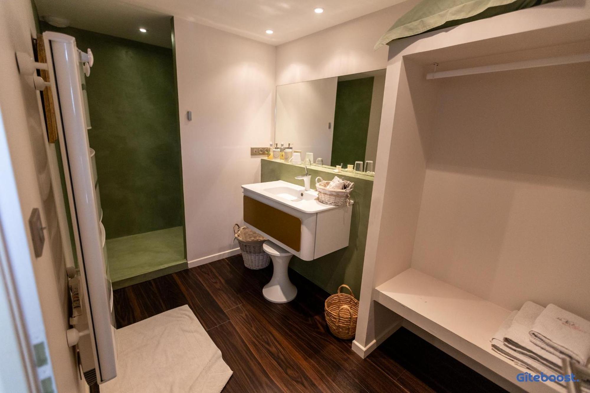 Le Val Des Sens Hotel Chatte Екстериор снимка